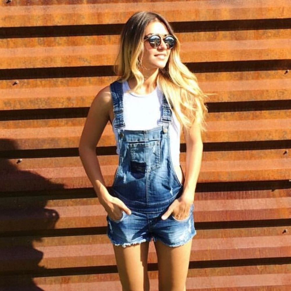 Guess short overalls